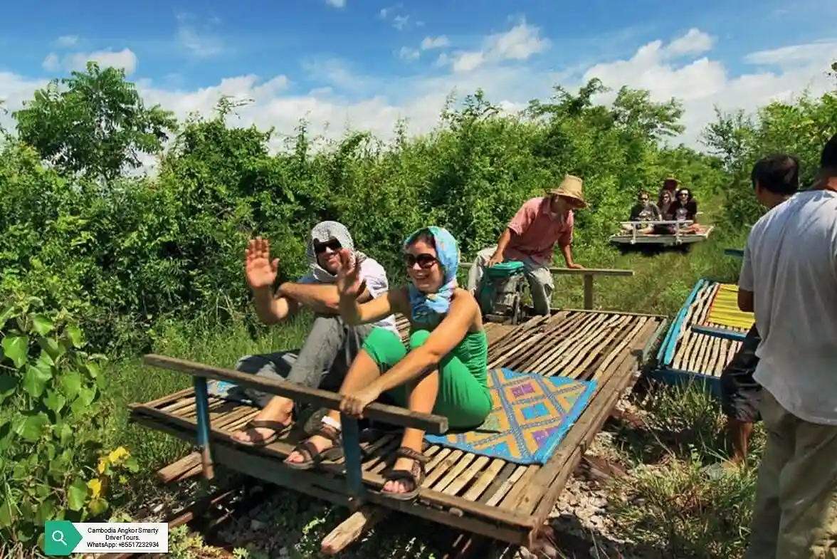Phnom Penh – Battambang – Bamboo Train – Pottery Village – 5Days