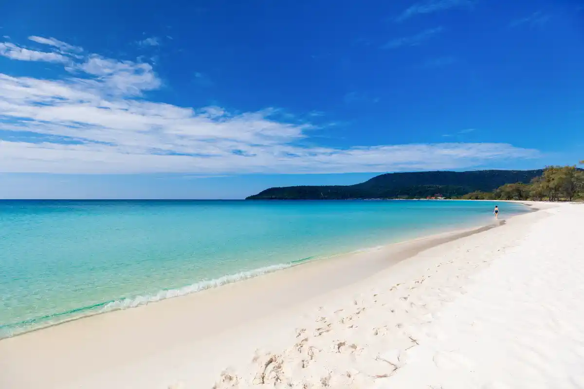 Phnom Penh – Koh Rong Island – 5Days