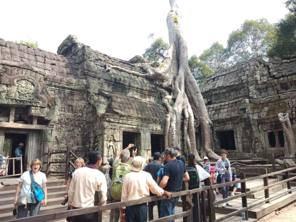 Siem Reap - Phnom Penh 3 Days