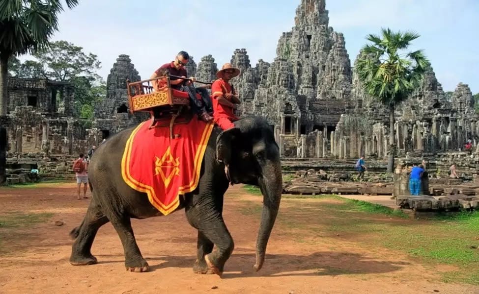 Siem Reap - Phnom Penh Tour